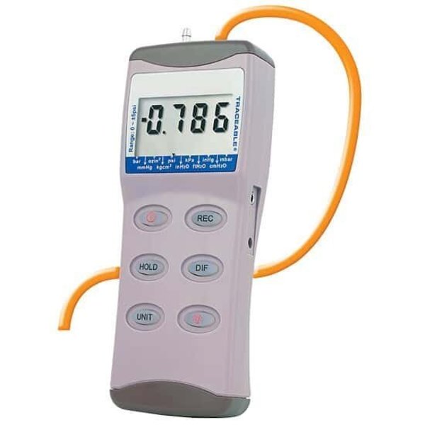 Traceable Digital Manometer with Calibra