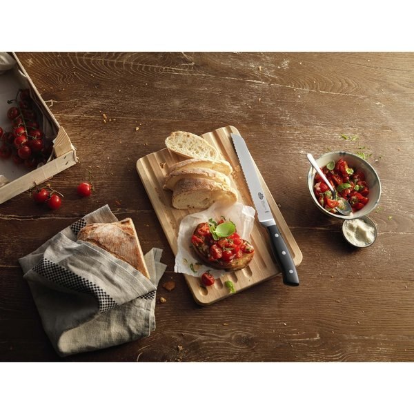 Bread Knife, 8