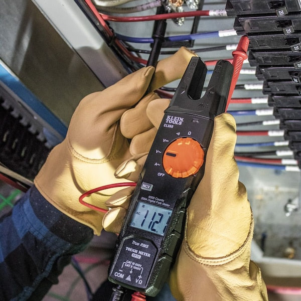Clamp Meter, LCD, 200 A, 0.6 in (15 mm) Jaw Capacity, CAT II 1000V, CAT III 600V Safety Rating