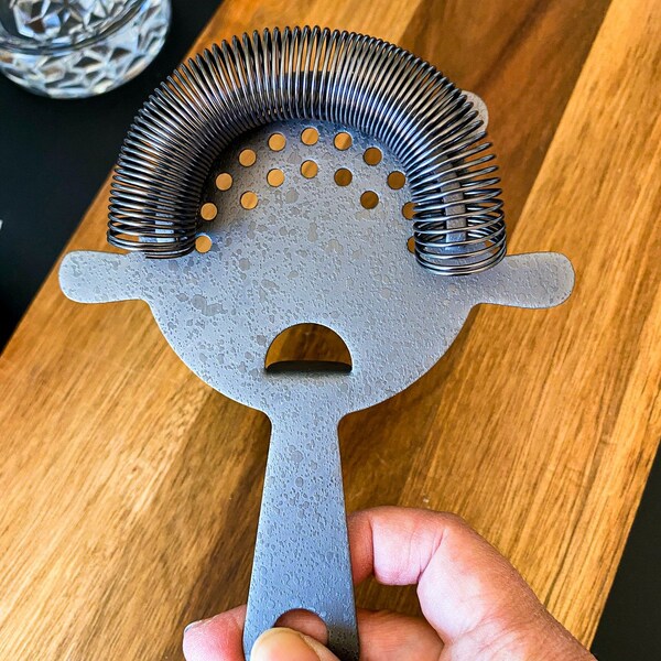 Strainer, 4-Prong, Black Acid Etch Finish