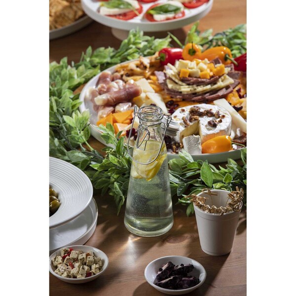 Round Resealable Carafe, Clr Glass, 17 oz