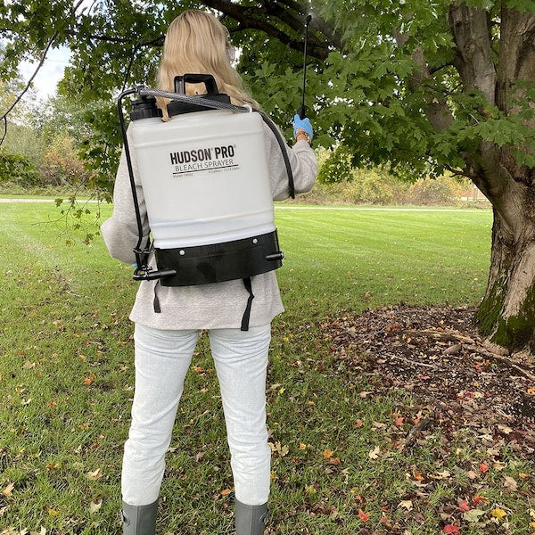 Pro 4 Gal. Backpack Bleach Sprayer