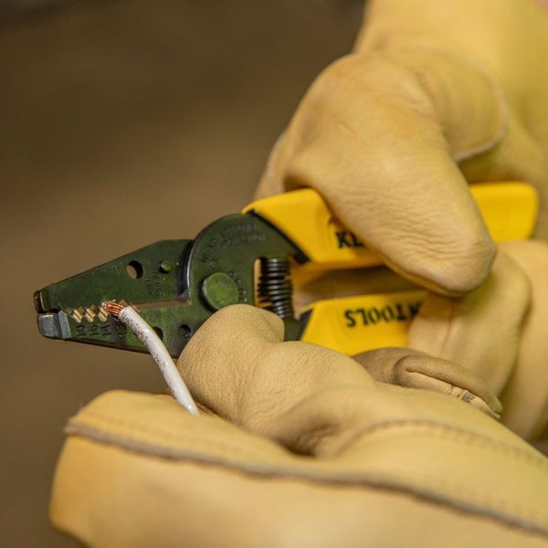 Wire Stripper, Overall Length 6 1/4 in, Capacity 18 to 10 AWG, Yellow, Steel