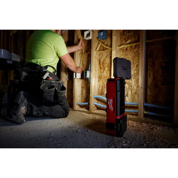 M12 PACKOUT Flood Light with USB Charger (Tool Only)