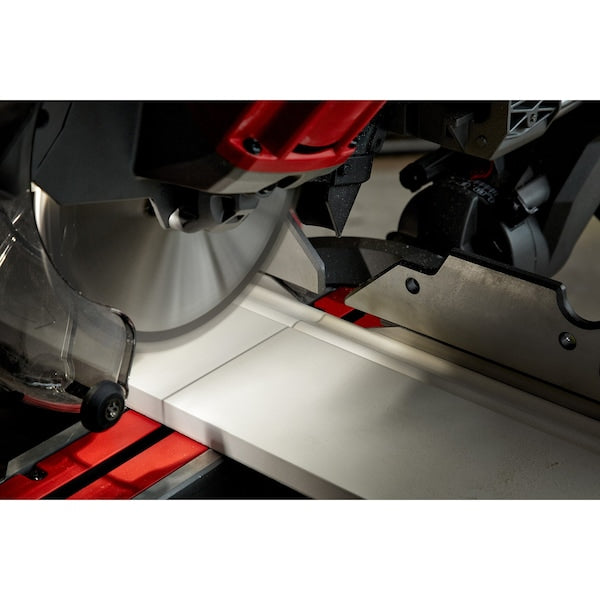 M18 FUEL 7-1/4â Dual Bevel Sliding Compound Miter Saw