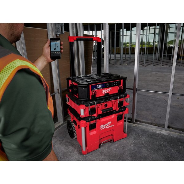 M18 PACKOUT Radio + Charger (Tool Only)