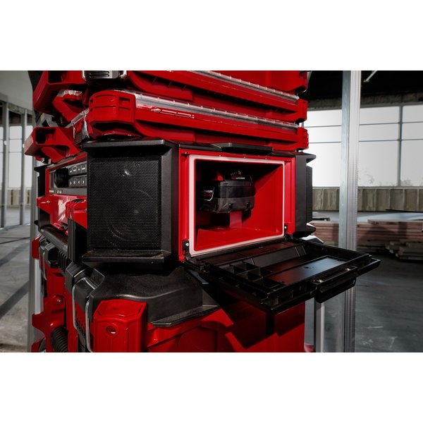 M18 PACKOUT Radio + Charger (Tool Only)