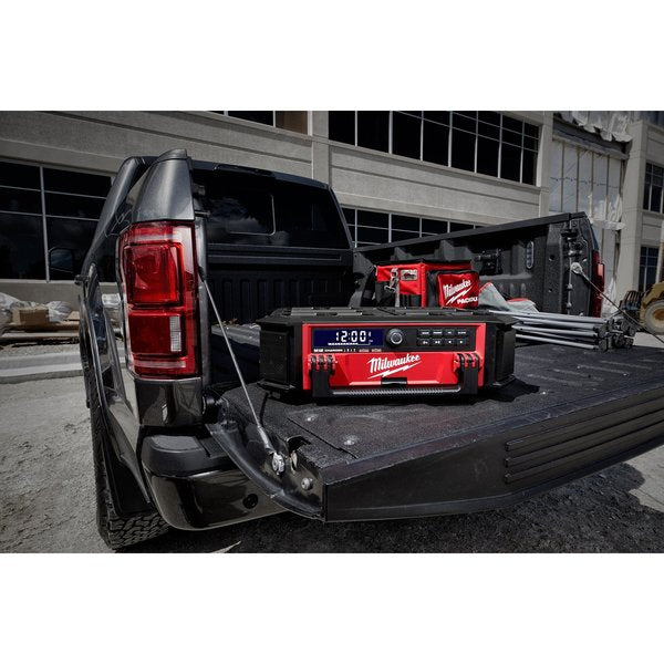M18 PACKOUT Radio + Charger (Tool Only)