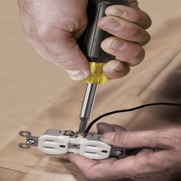 Multi-Bit Screwdriver / Nut Driver, 5-in-1, Phillips, Slotted Bits