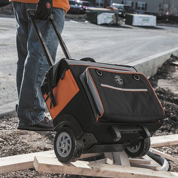 Tool Bag, Tradesman Proâ¢ Rolling Tool Bag, 24 Pockets, 19-Inch