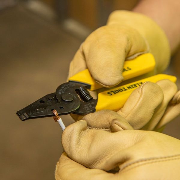 Wire Stripper, Overall Length 6 1/4 in, Capacity 18 to 10 AWG, Yellow, Steel
