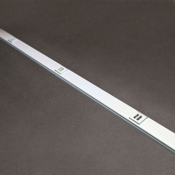 USB Plugmold, White, 9 Outlets, 2 USB, 5 ft.
