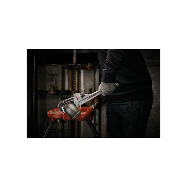 14 in L 2 in Cap. Aluminum Straight Pipe Wrench