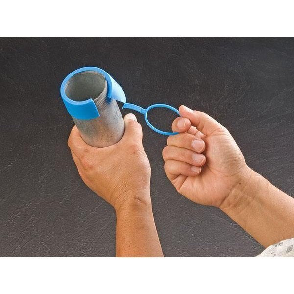 OPEN END THREAD PROTEC, Blue, Low-Density Polyethylene 40 PK