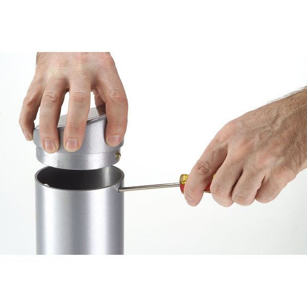 Smoker Outpost Smoke Stand, Silver