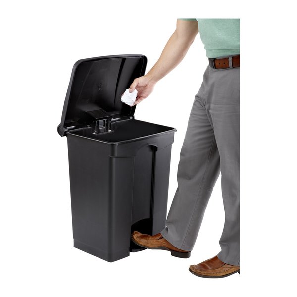 17 gal Rectangular Trash Can, Black, 16