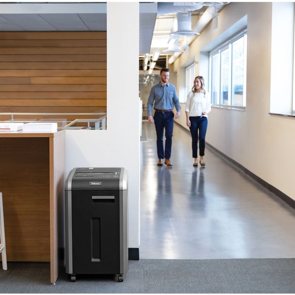 Paper Shredder, Medium Office, 20 Sheets
