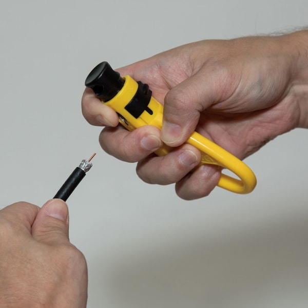 Coax Cable Installation Kit with Zipper Pouch