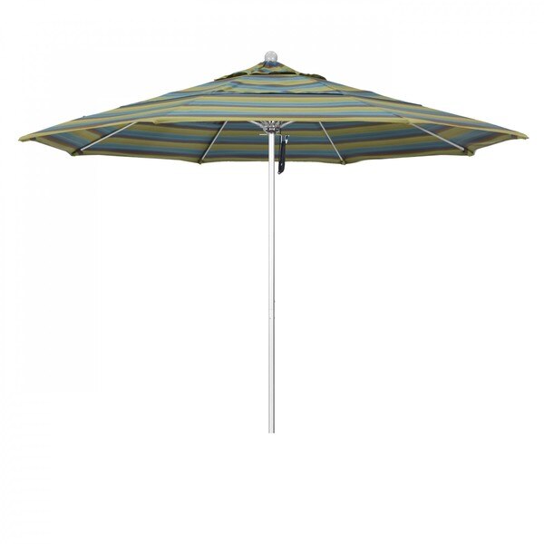Patio Umbrella, Octagon, 107