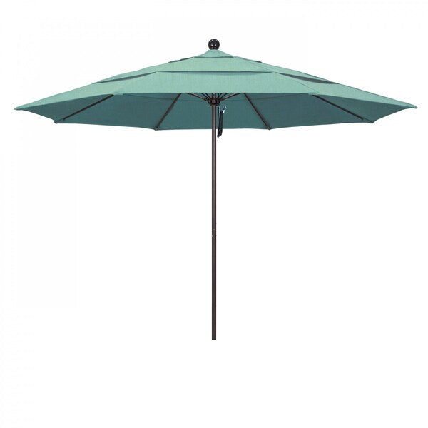 Patio Umbrella, Octagon, 107