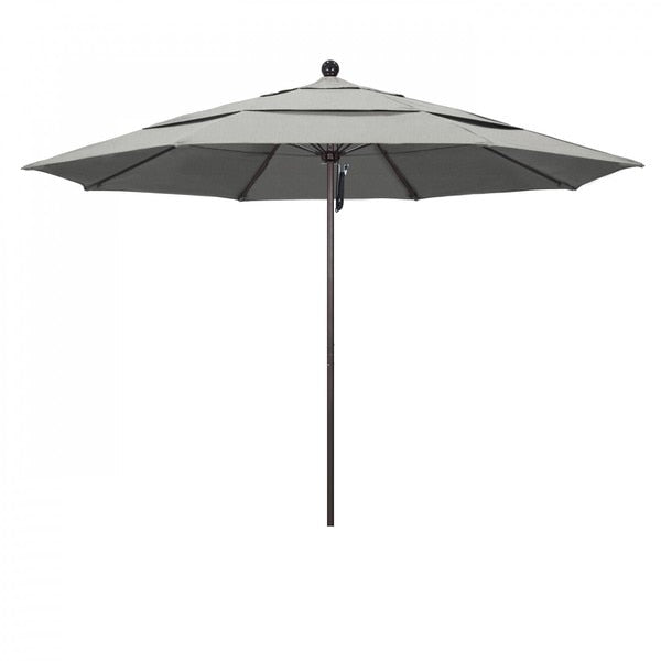 Patio Umbrella, Octagon, 107