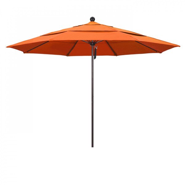 Patio Umbrella, Octagon, 107