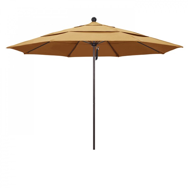 Patio Umbrella, Octagon, 107
