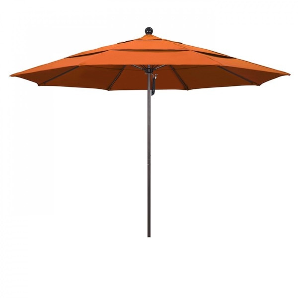 Patio Umbrella, Octagon, 107