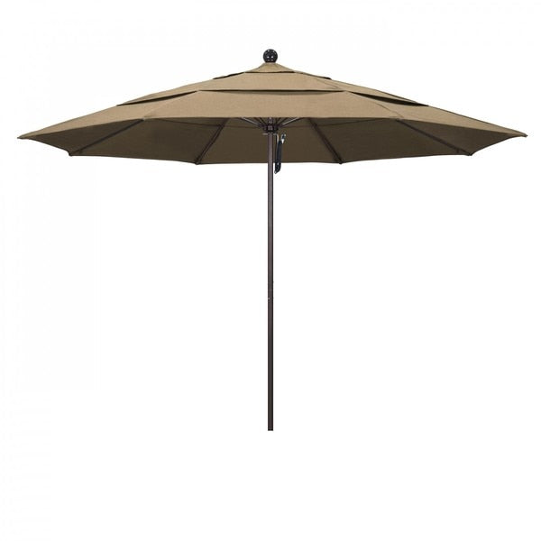 Patio Umbrella, Octagon, 107