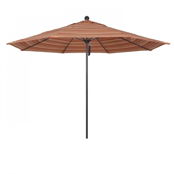Patio Umbrella, Octagon, 107
