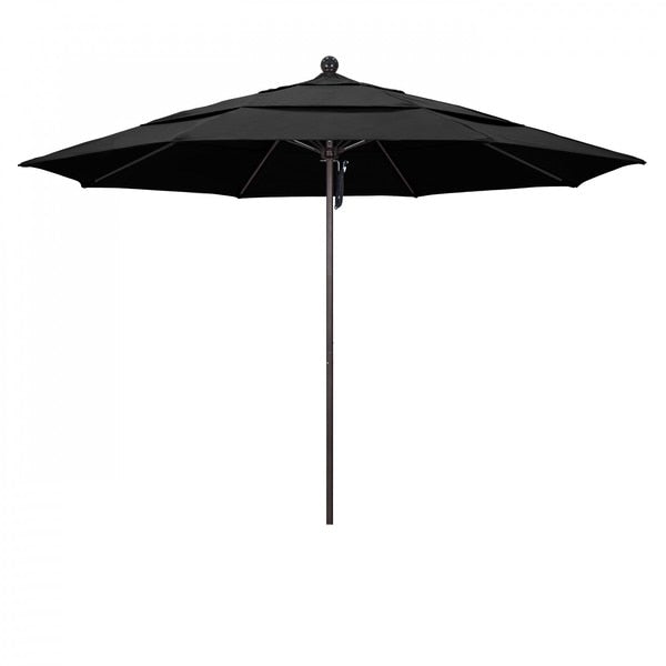 Patio Umbrella, Octagon, 107