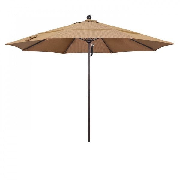 Patio Umbrella, Octagon, 107
