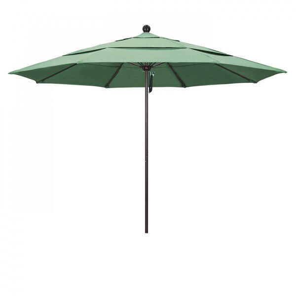 Patio Umbrella, Octagon, 107