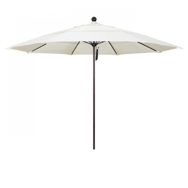 Patio Umbrella, Octagon, 107