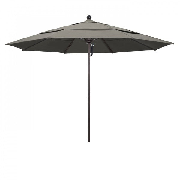 Patio Umbrella, Octagon, 107