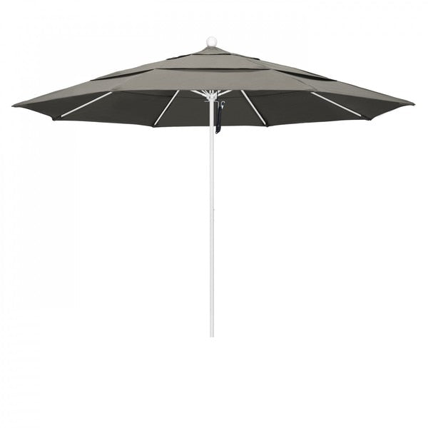 Patio Umbrella, Octagon, 107