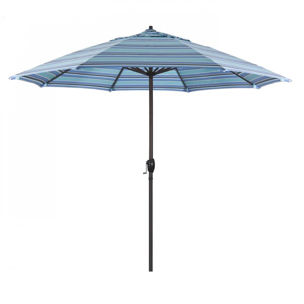 Patio Umbrella, Octagon, 102