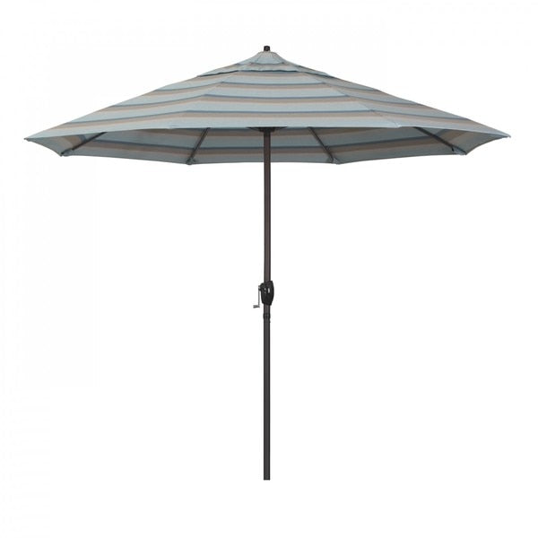 Patio Umbrella, Octagon, 102