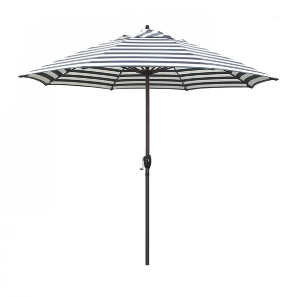 Patio Umbrella, Octagon, 102