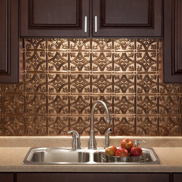 Fasade 18in x 24in Traditional 1 Oil Rubbed Bronze Backsplash Panel 5pk