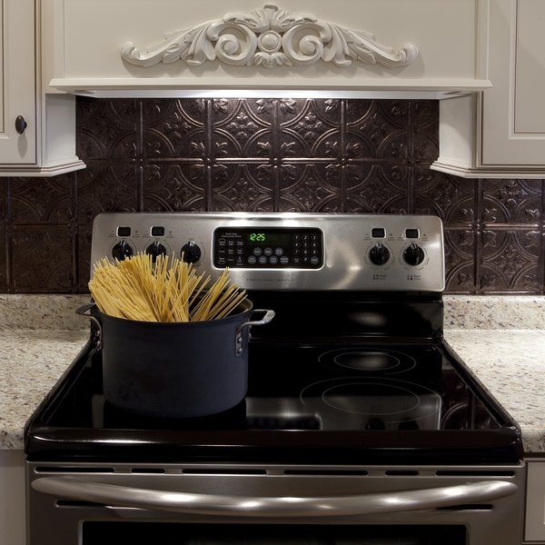 Fasade 18in x 24in Traditional 1 Smoked Pewter Backsplash Panel 5pk