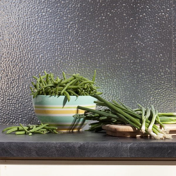 Fasade 18in x 24in Hammered Brushed Aluminum Backsplash Panel 5pk