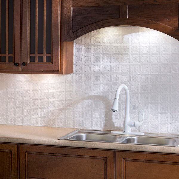 Fasade 18in x 24in Traditional 6 Matte White Backsplash Panel 5pk