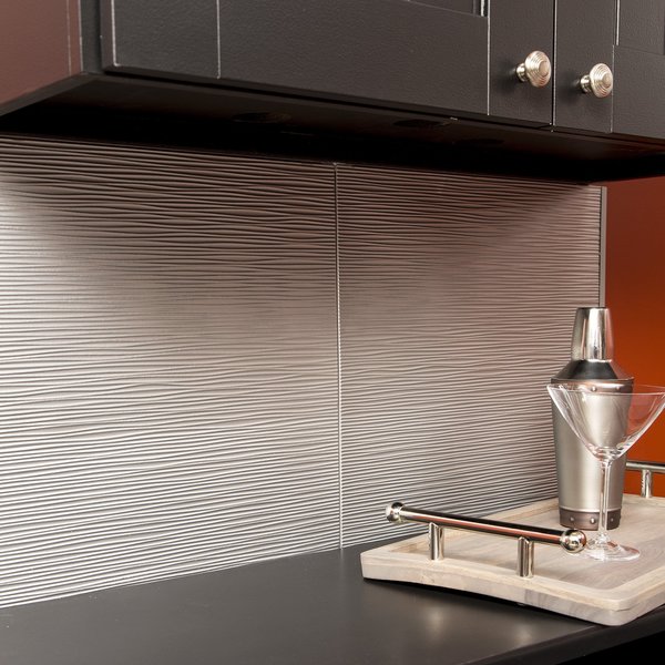 Fasade 18in x 24in Ripple Argent Silver Backsplash Panel 5pk