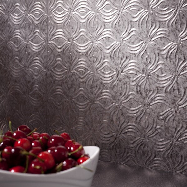 Fasade 18in x 24in Lotus Galvanized Steel Backsplash Panel 5pk