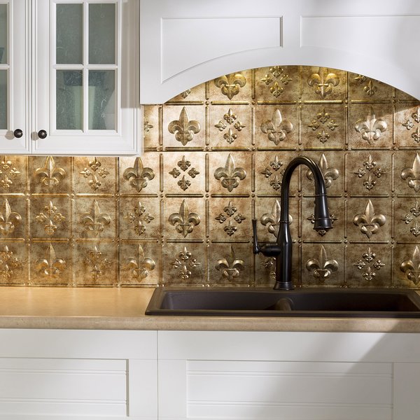 Fasade 18in x 24in Fleur-de-lis Bermuda Bronze Backsplash Panel 5pk