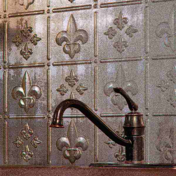 Fasade 18in x 24in Fleur-de-lis Crosshatch Silver Backsplash Panel 5pk