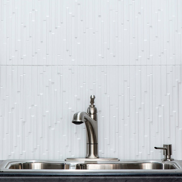 Fasade 18in x 24in Skyline Matte White Backsplash Panel 5pk