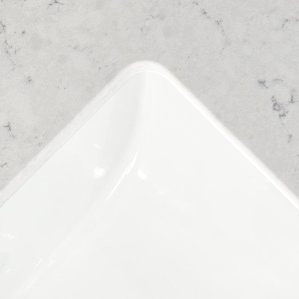 Vanity Top w/Ceramic Basin, 31 x 22 in