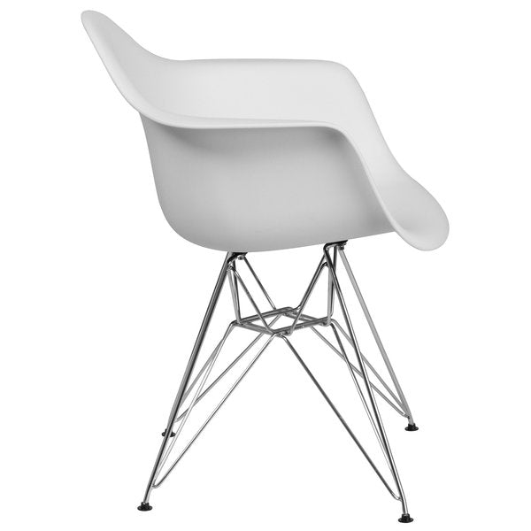 White Chair, 24.5 W 25
